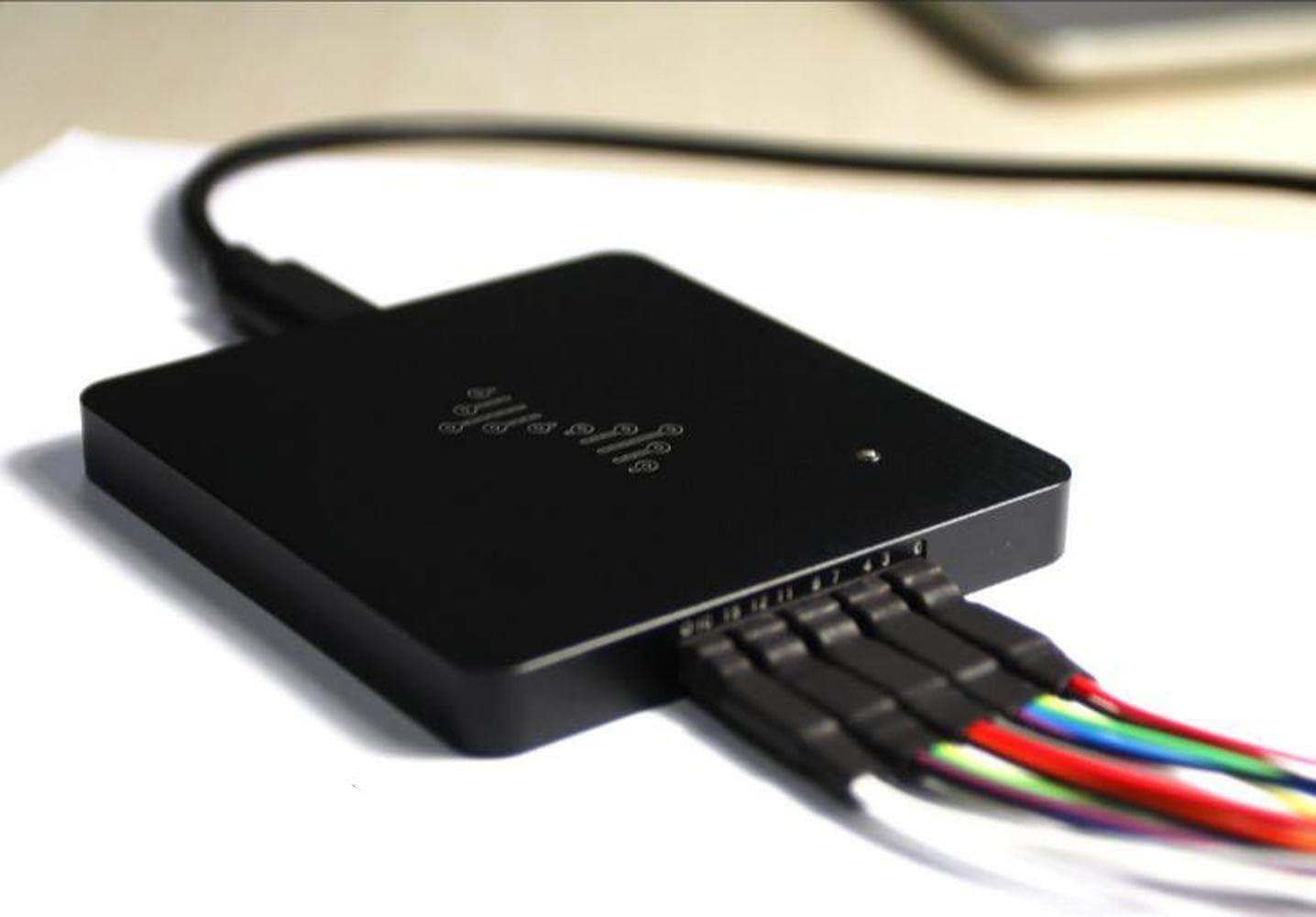 DSLogic Plus Logic Analyzer